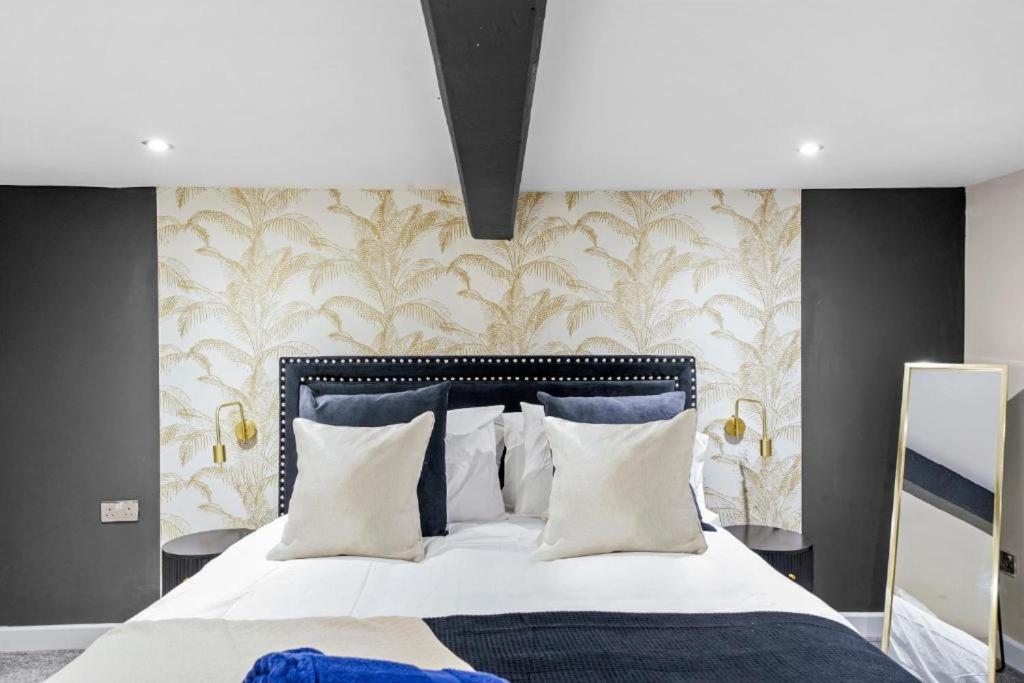 Deluxe 5 Bed In Central Whitby - Parking - Hot Tub 外观 照片