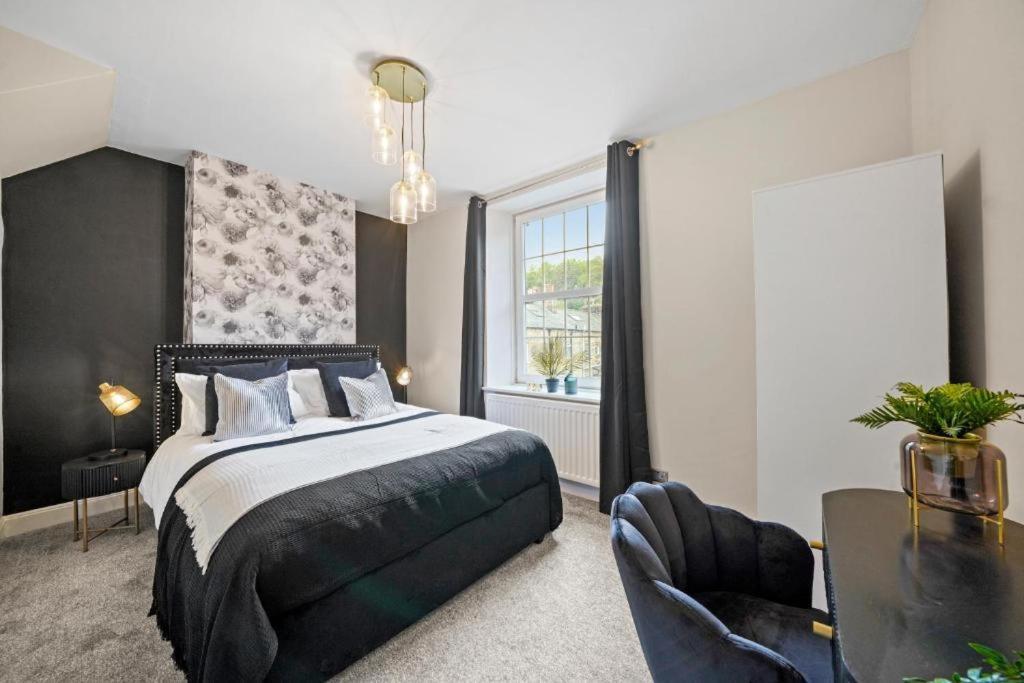 Deluxe 5 Bed In Central Whitby - Parking - Hot Tub 外观 照片