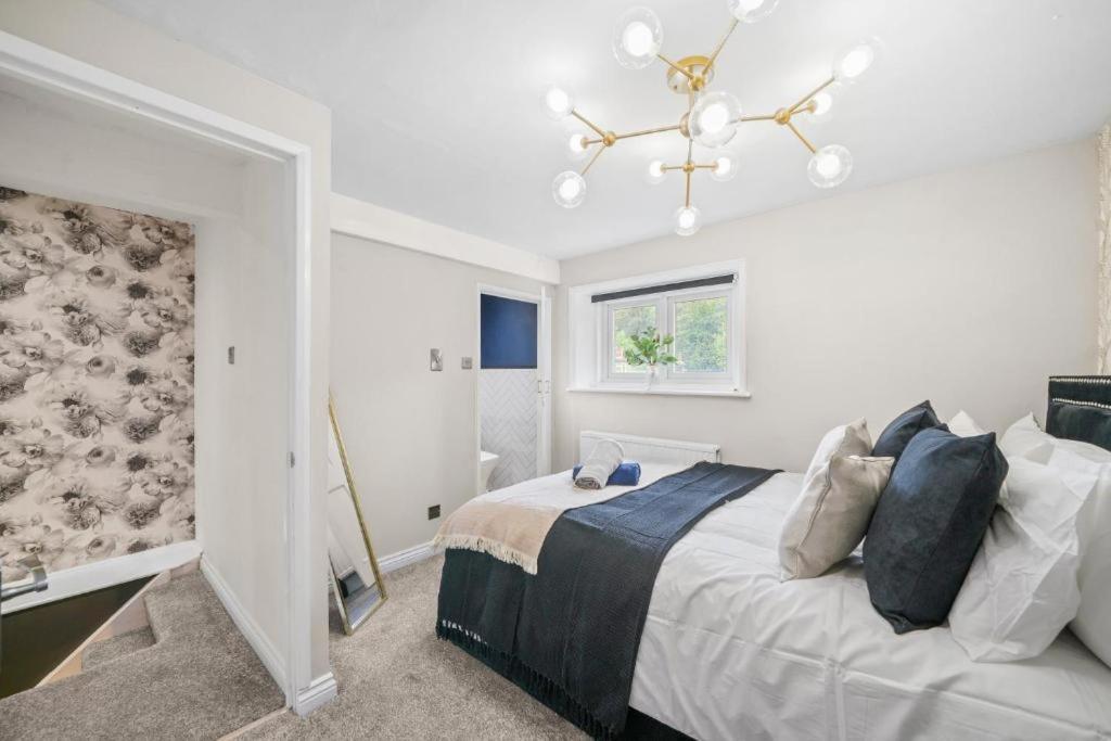 Deluxe 5 Bed In Central Whitby - Parking - Hot Tub 外观 照片